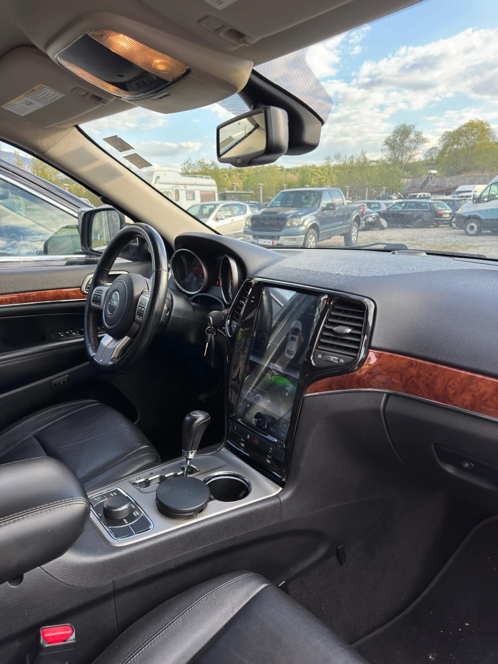 Jeep Grand cherokee 3.0CRDi Limited, снимка 5 - Автомобили и джипове - 54388374