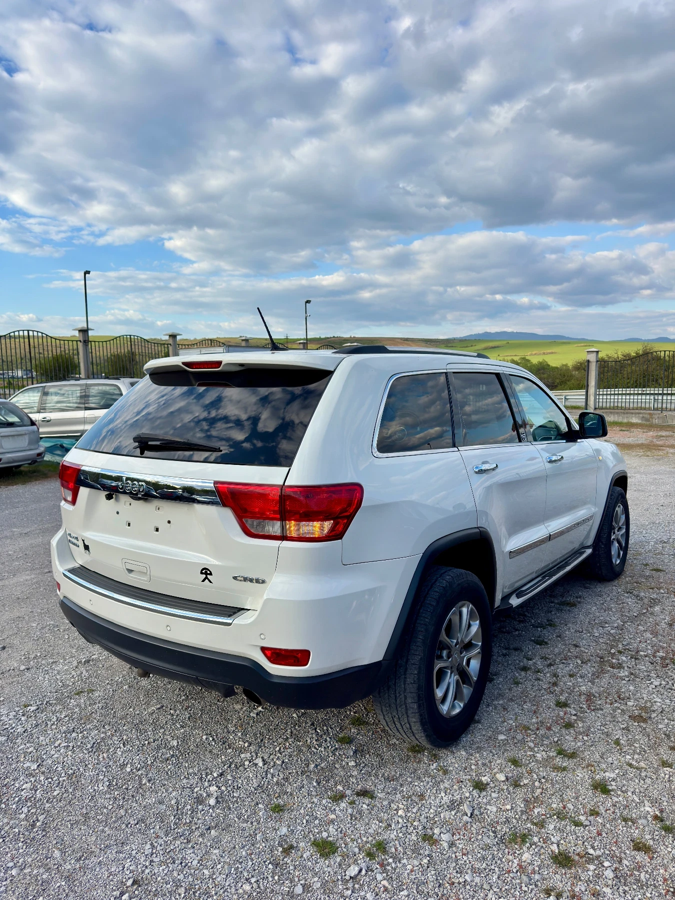 Jeep Grand cherokee 3.0CRDi Limited, снимка 4 - Автомобили и джипове - 54388374