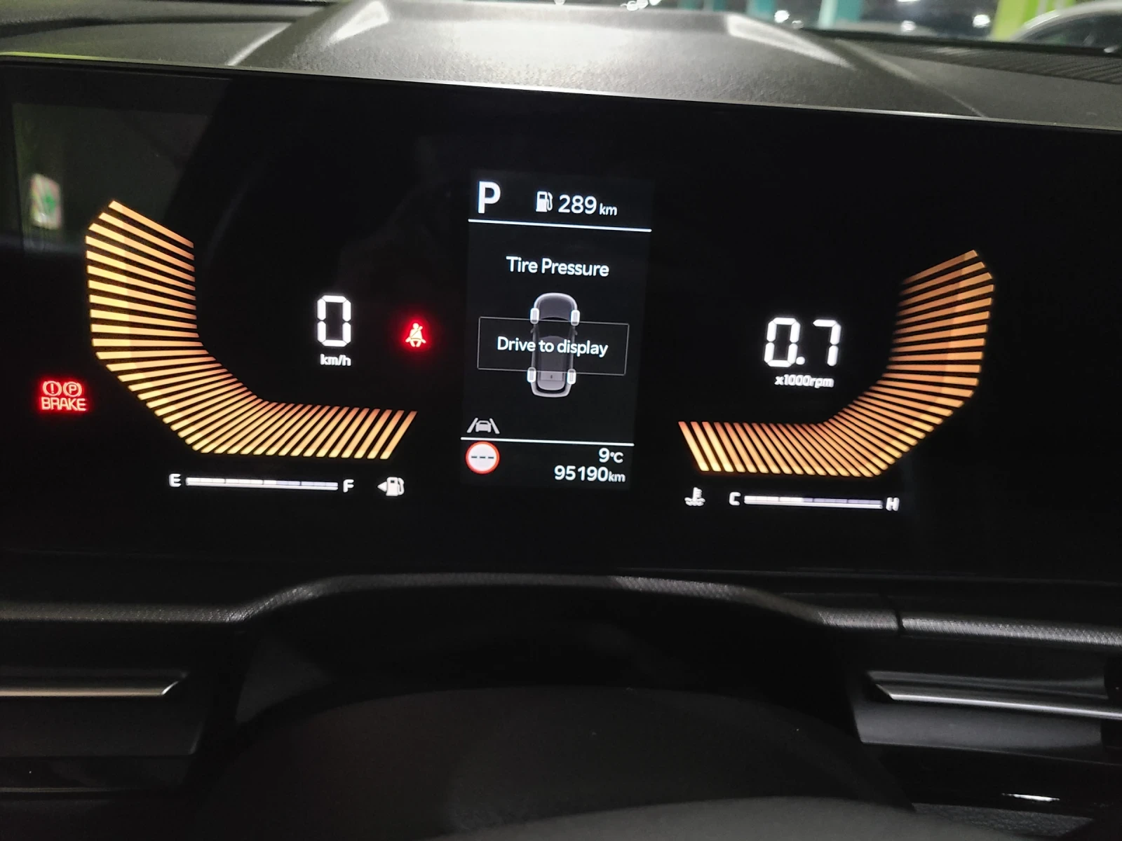 Kia Sportage ОЧАКВАН ВНОС, ГАЗ, ЕДИНСТВЕНА В БГ, камера, ПОДГРЯ, снимка 8 - Автомобили и джипове - 54400154