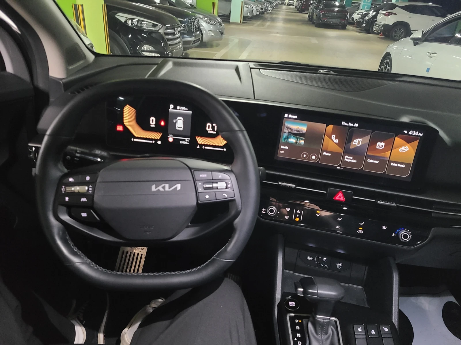 Kia Sportage ОЧАКВАН ВНОС, ГАЗ, ЕДИНСТВЕНА В БГ, камера, ПОДГРЯ, снимка 7 - Автомобили и джипове - 54400154