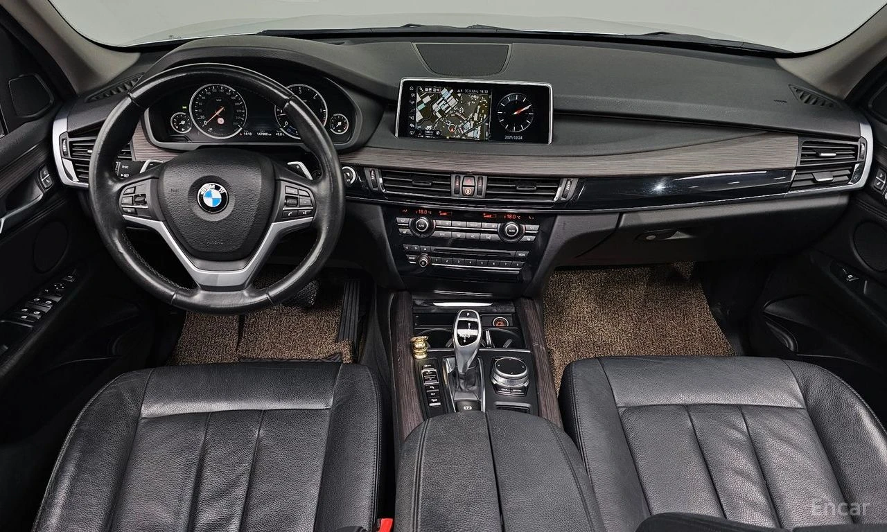 BMW X5 ПОДГРЕВИ * 360 КАМЕРА * HEAD-UP * АВТОКРЕДИТ , снимка 8 - Автомобили и джипове - 55233941