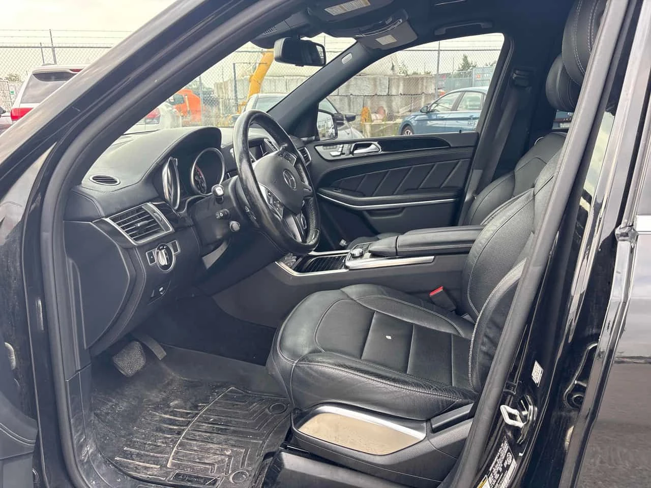 Mercedes-Benz GL 550 | АВТОКРЕДИТ БЕЗ ПЪРВОНАЧАЛНА ВНОСКА | , снимка 5 - Автомобили и джипове - 55451507