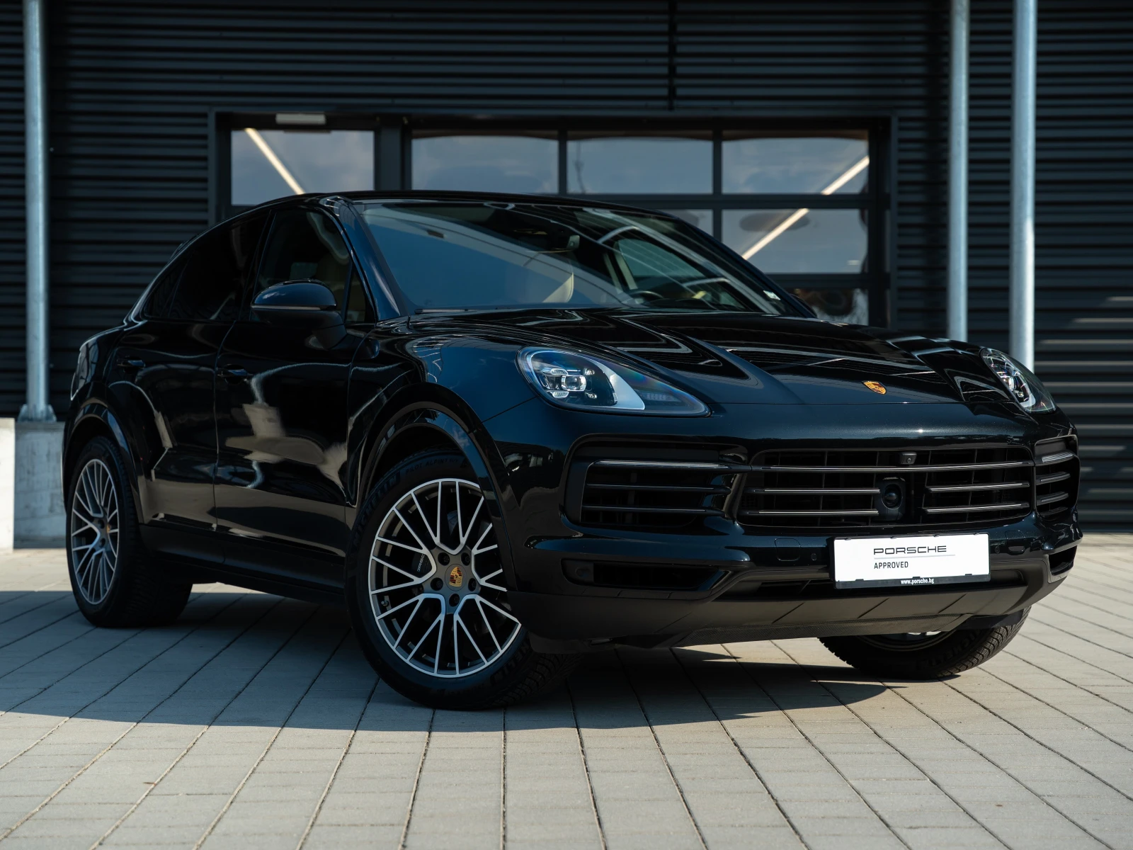 Porsche Cayenne Coupe Platinum Edition, снимка 3 - Автомобили и джипове - 55941721