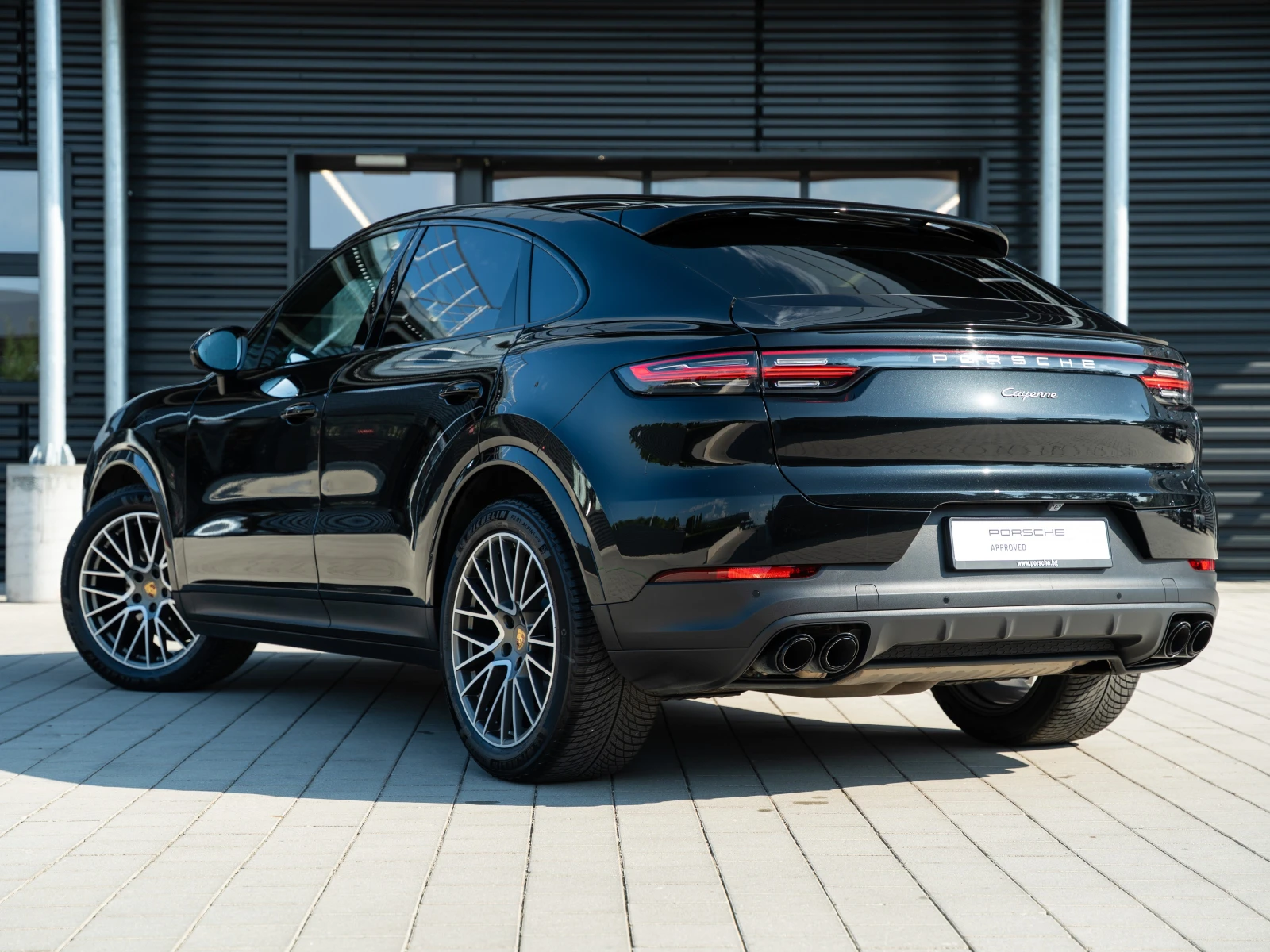 Porsche Cayenne Coupe Platinum Edition, снимка 2 - Автомобили и джипове - 55941721