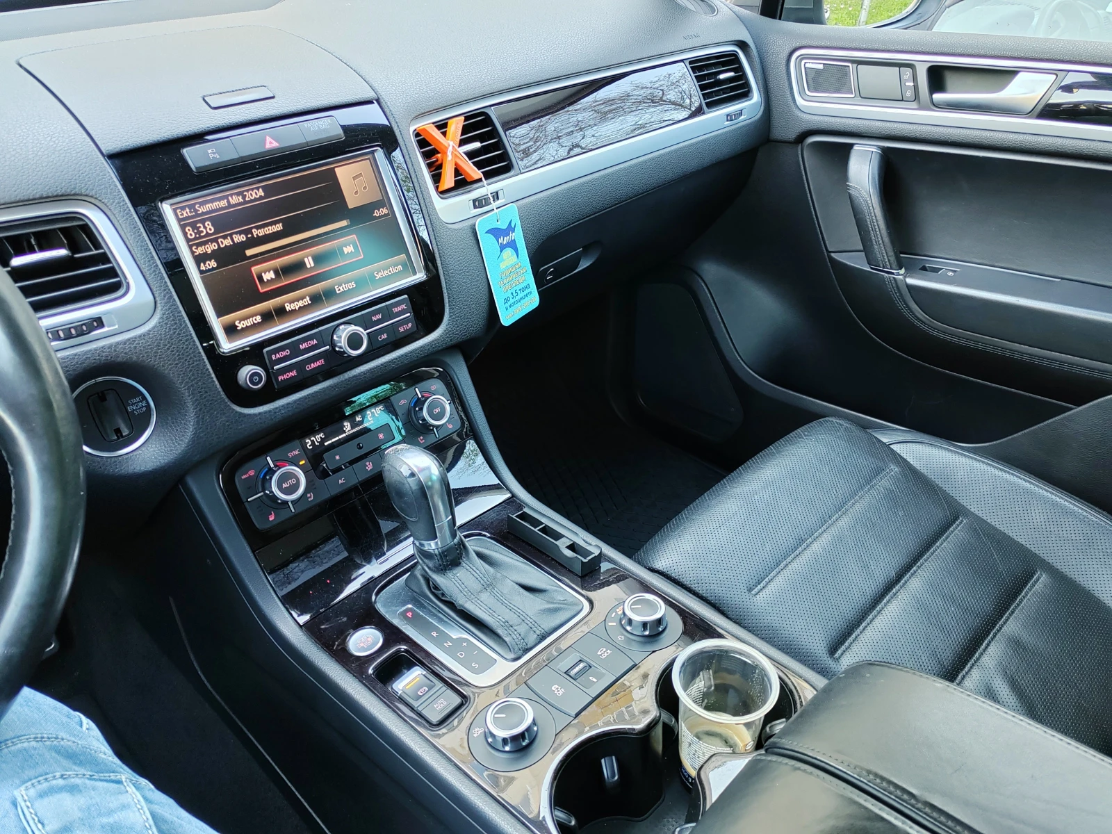 VW Touareg, снимка 11 - Автомобили и джипове - 55998505