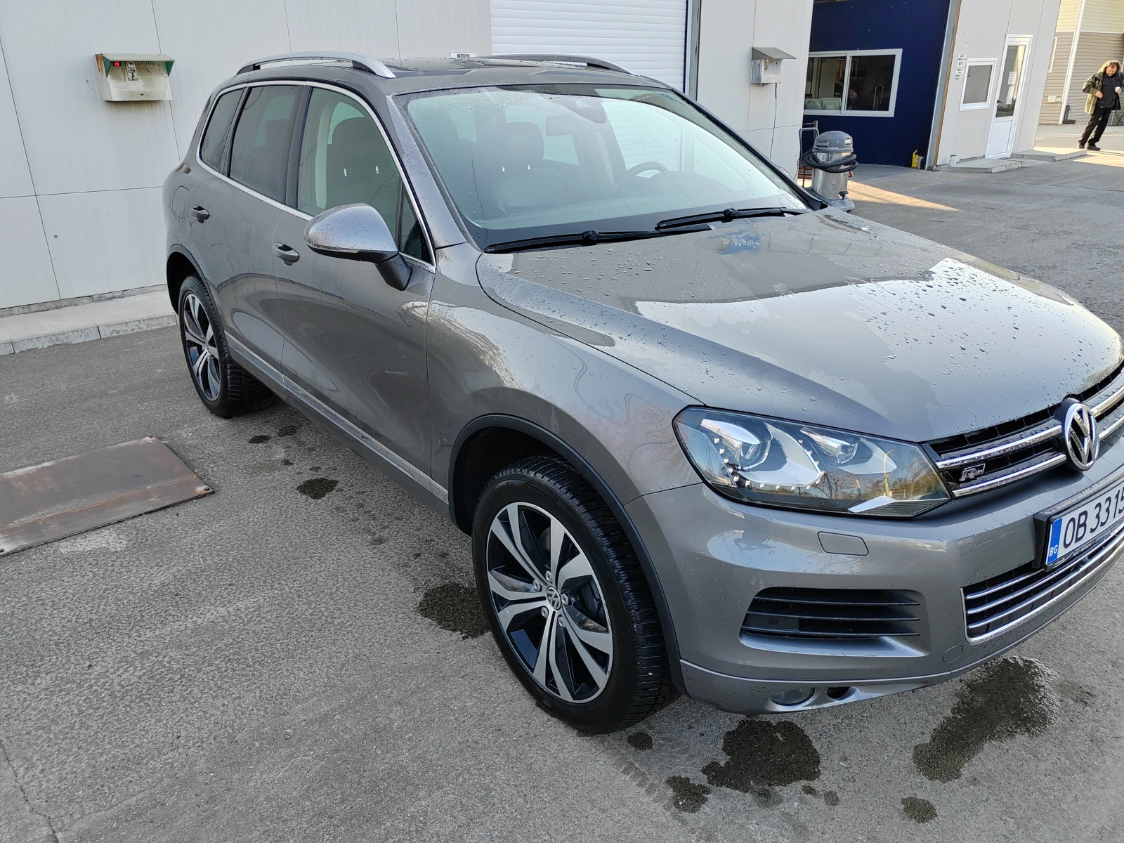 VW Touareg, снимка 7 - Автомобили и джипове - 55998505