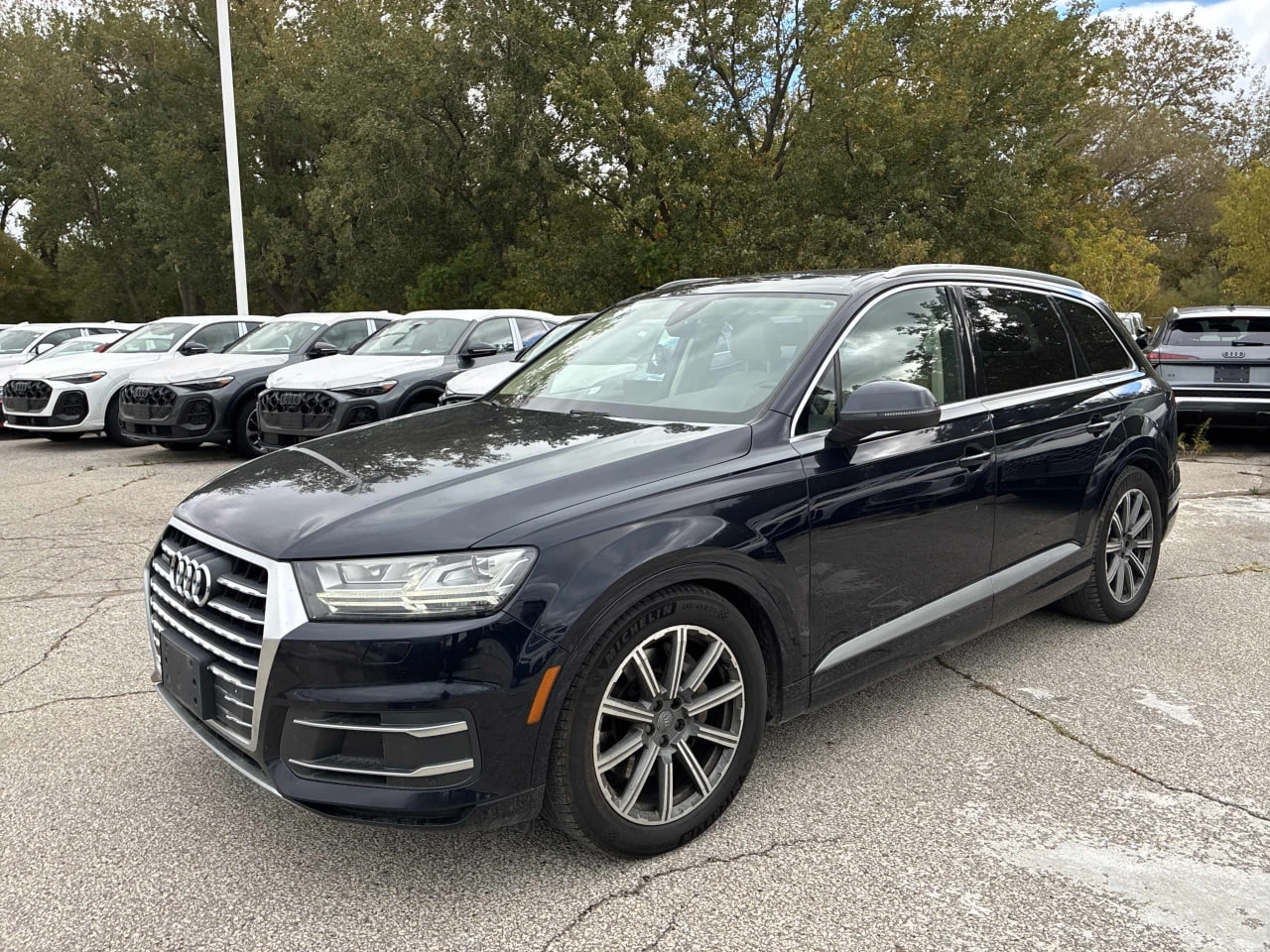 Audi Q7 * АВТО КРЕДИТ* ЦЕНА ДО БГ * Сервизна история * 
