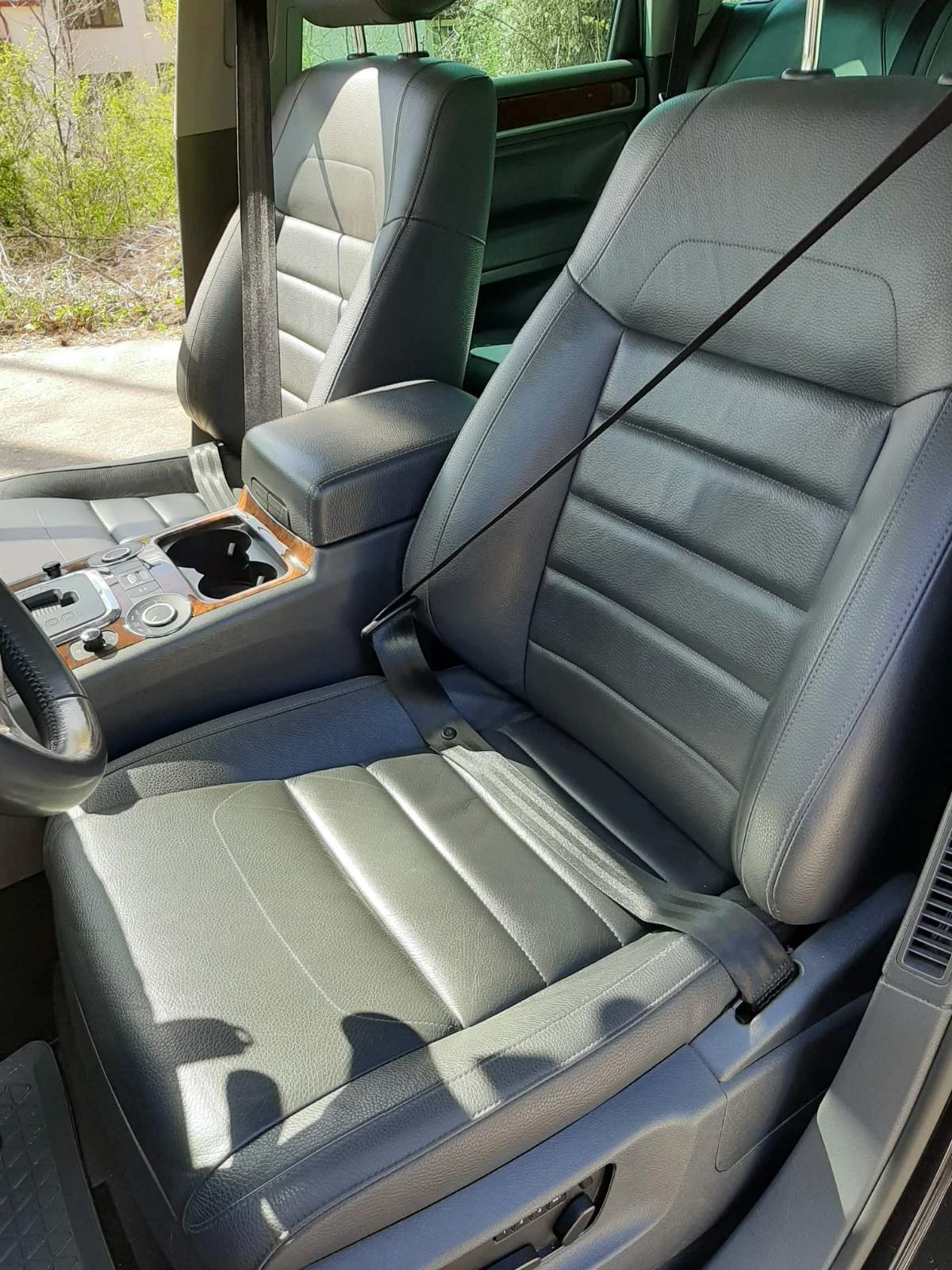 VW Touareg 3.0 V6, снимка 10 - Автомобили и джипове - 56617089