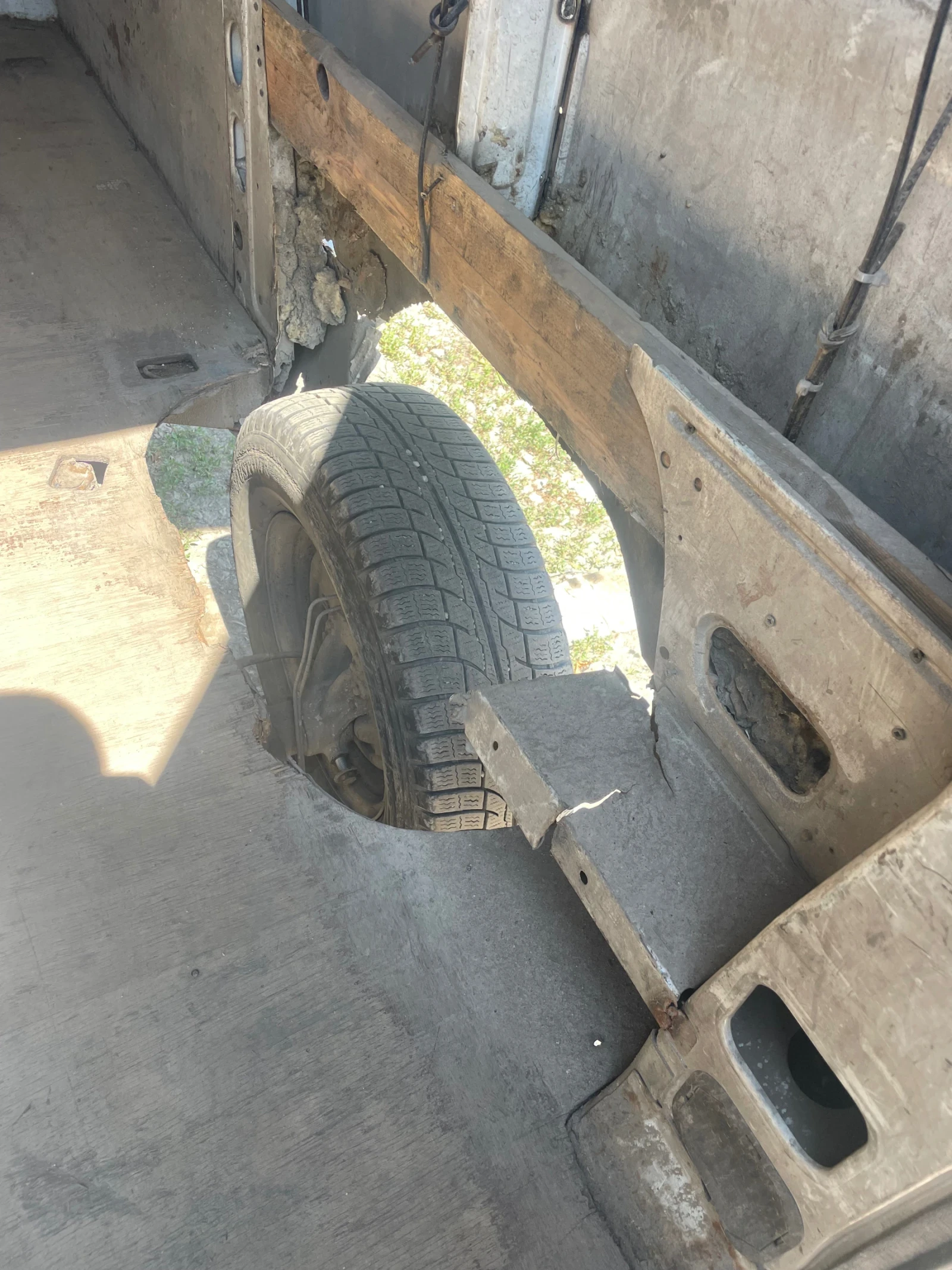 Opel Movano 2.8 - изображение 5