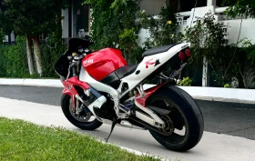 Обява за продажба на Yamaha YZF-R1 ~3 000 лв. - изображение 4