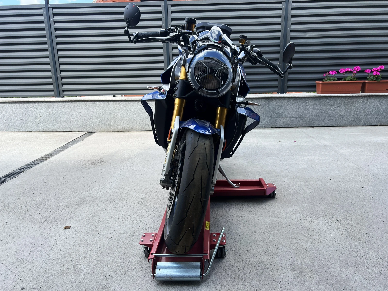 MV Agusta Brutale 1000 RR ASSEN/ LIMITED EDITION /                   | Mobile.bg � ����������� 2