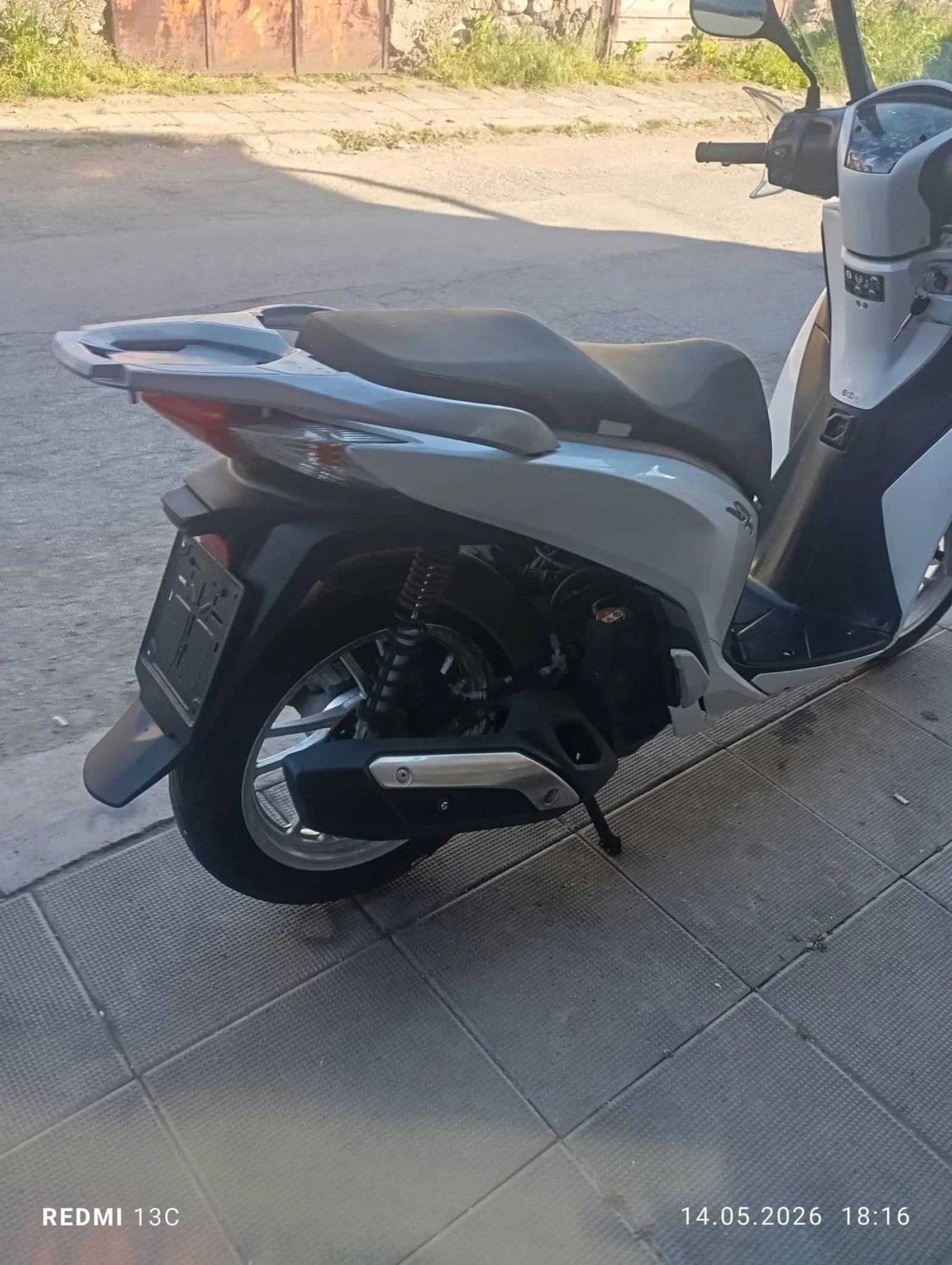 Honda Sh 150 I, снимка 5 - Мотоциклети и мототехника - 55466527