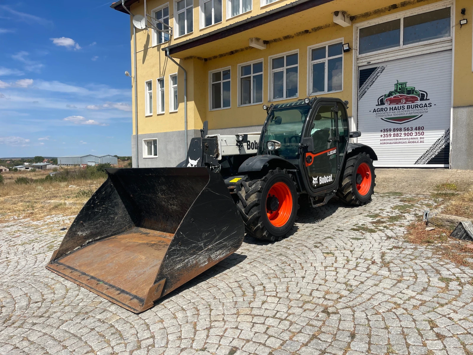 Телескопичен товарач Bobcat 30.60 AGRI ЛИЗИНГ - изображение 3