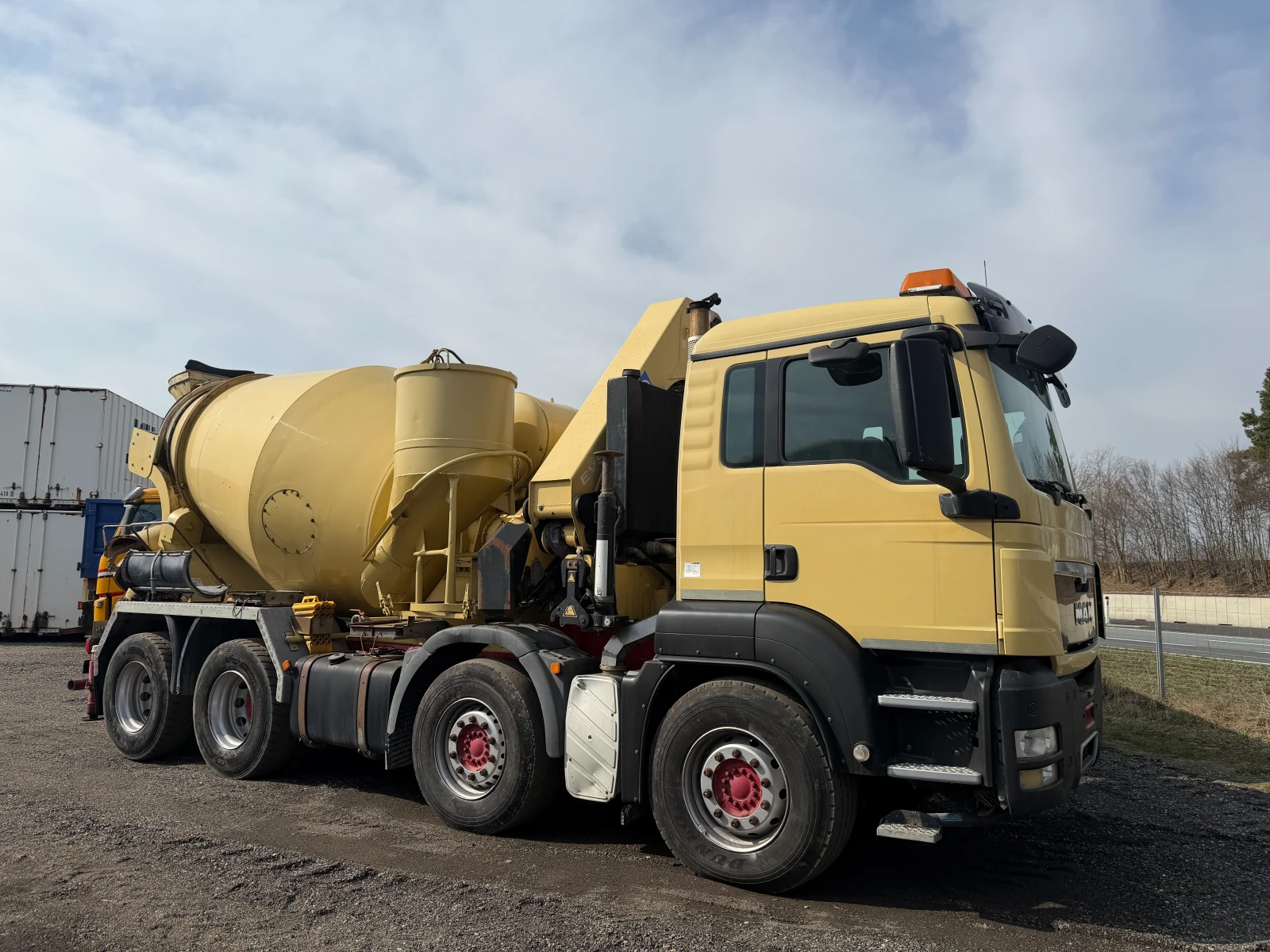 Бетон миксер Man КРАН+ 7 Кубика Бетонмиксер, Нов внос, , , , 8х4, , снимка 4 - Индустриална техника - 53713113