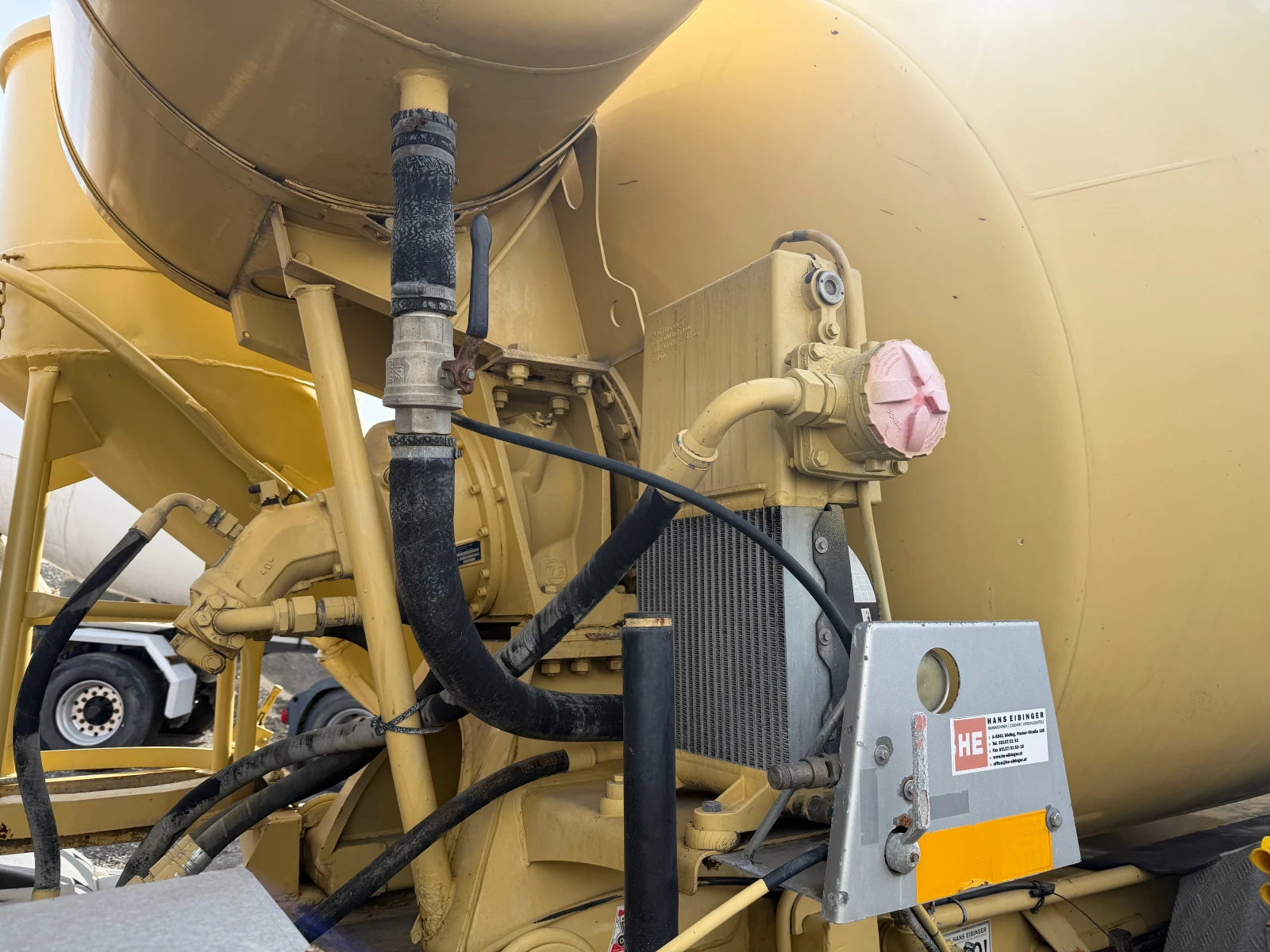 Бетон миксер Man КРАН+ 7 Кубика Бетонмиксер, Нов внос, , , , 8х4, , снимка 13 - Индустриална техника - 53713113