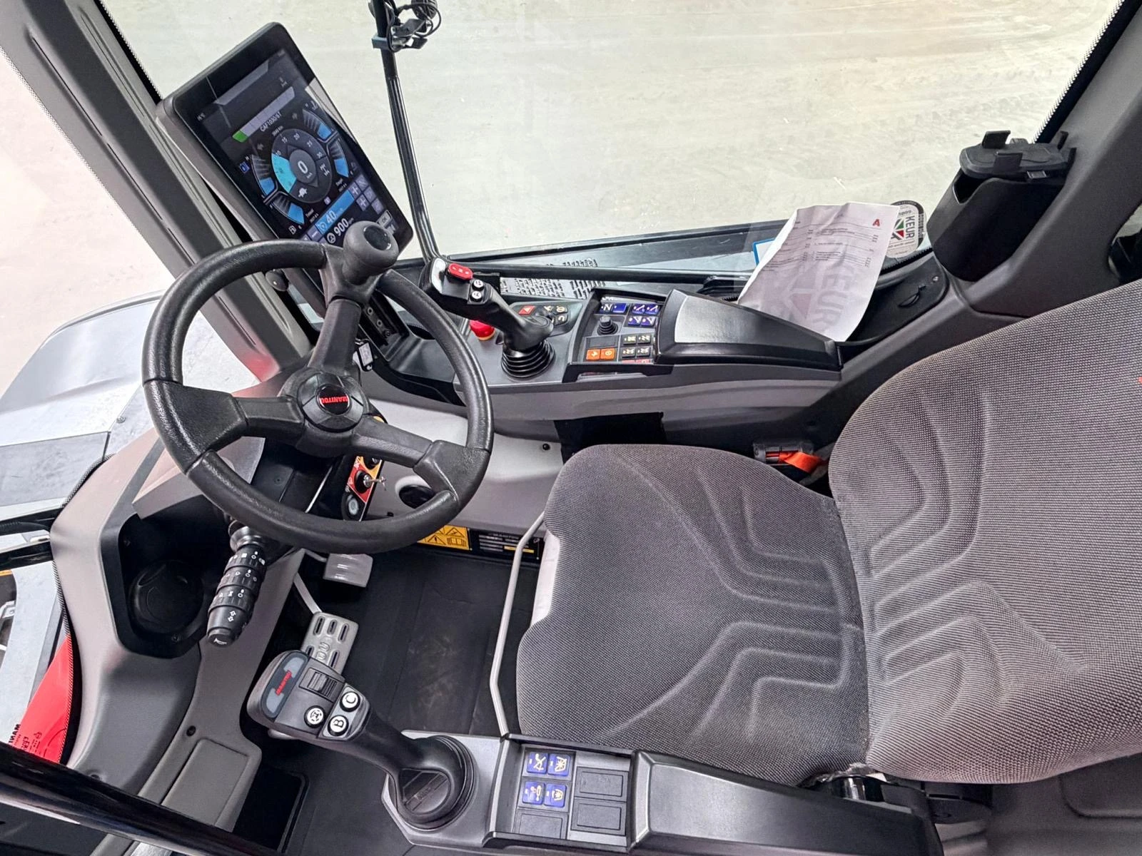 Телескопични товарачи Manitou MRT 2660 КЛИМАТИК ЛИЗИНГ, снимка 16 - Индустриална техника - 55063587