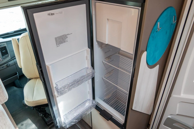 Кемпер Rimor KILIG 5* NEW* 2+ 2* 155HP* , снимка 11 - Каравани и кемпери - 53524936