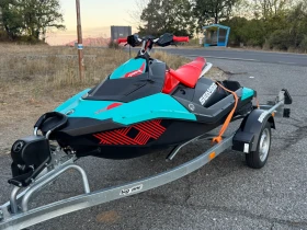 Джет Bombardier Sea Doo Spark Trixx 2up, снимка 2