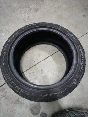 Гуми Летни 225/45R17, снимка 2 - Гуми и джанти - 49609014