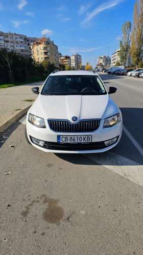 Skoda Octavia Реални 116300км Един собственик Сервиз в Еуратек, снимка 2