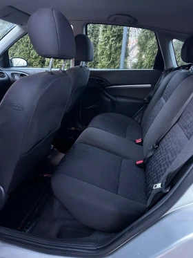 Ford Focus Автоматик/LED/130.000km/1.6i ГАЗ - 3900 € / 7627.74 лв. - 93905245 8