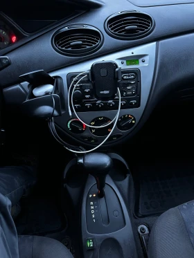 Ford Focus Автоматик/LED/130.000km/1.6i ГАЗ - 3900 € / 7627.74 лв. - 93905245 12