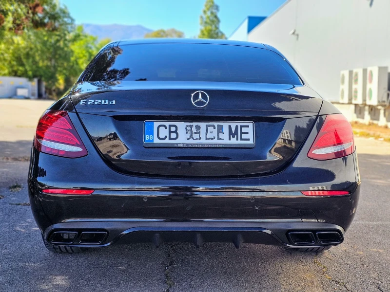 Mercedes-Benz E 220 AMG, без забележки , снимка 5 - Автомобили и джипове - 47424310