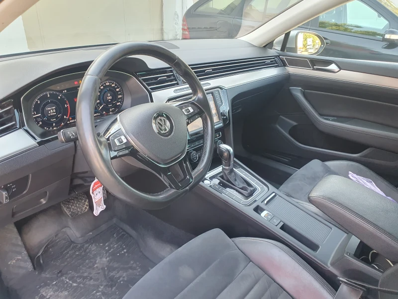 VW Passat, снимка 6 - Автомобили и джипове - 47470707