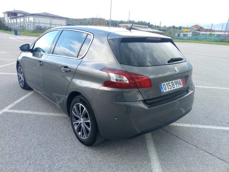 Peugeot 308 1.2 e-THP* PANORAMA* CAMERA* LED* NAVI* Keyless, снимка 3 - Автомобили и джипове - 50020383
