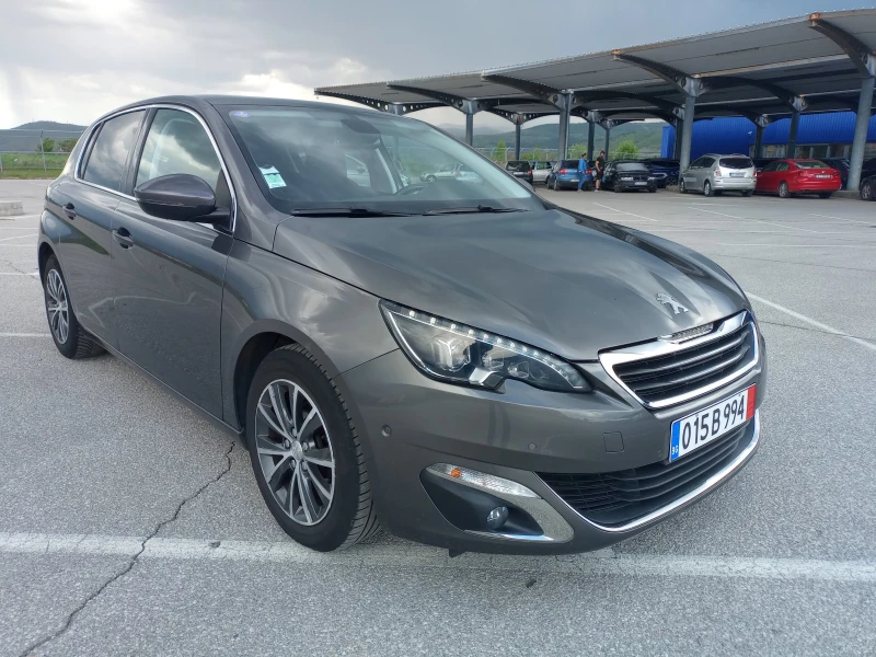 Peugeot 308 1.2 e-THP* PANORAMA* CAMERA* LED* NAVI* Keyless, снимка 4 - Автомобили и джипове - 50020383