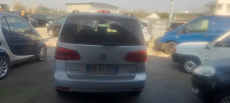 VW Touran 1.4бенз метан, снимка 10 - Автомобили и джипове - 52744082