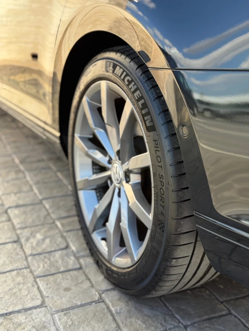 VW Passat 2.0 TDI FACELIFT, снимка 9 - Автомобили и джипове - 52859007