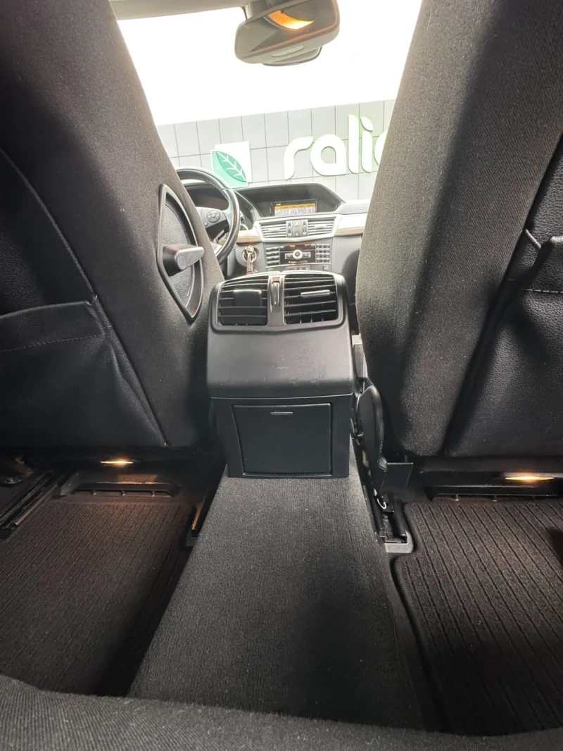 Mercedes-Benz E 350, снимка 7 - Автомобили и джипове - 53174798