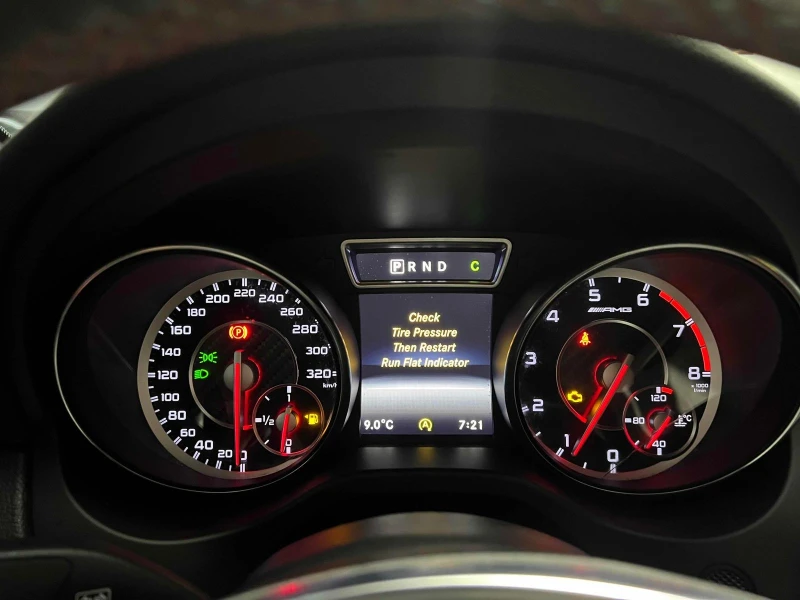 Mercedes-Benz CLA 45 AMG 4MATIC С РЕГИСТРАЦИЯ & АВТО КРЕДИТ , снимка 7 - Автомобили и джипове - 53287890