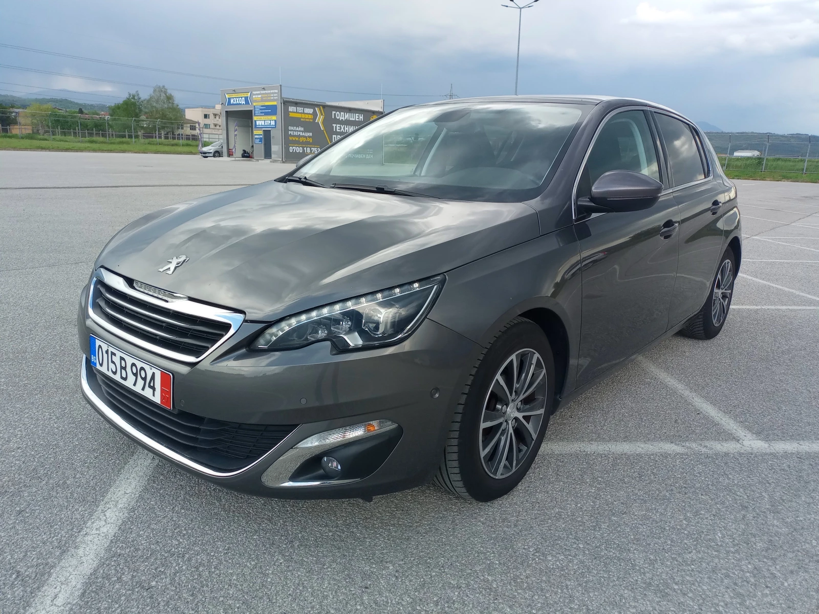 Peugeot 308 1.2 e-THP* PANORAMA* CAMERA* LED* NAVI* Keyless, снимка 1