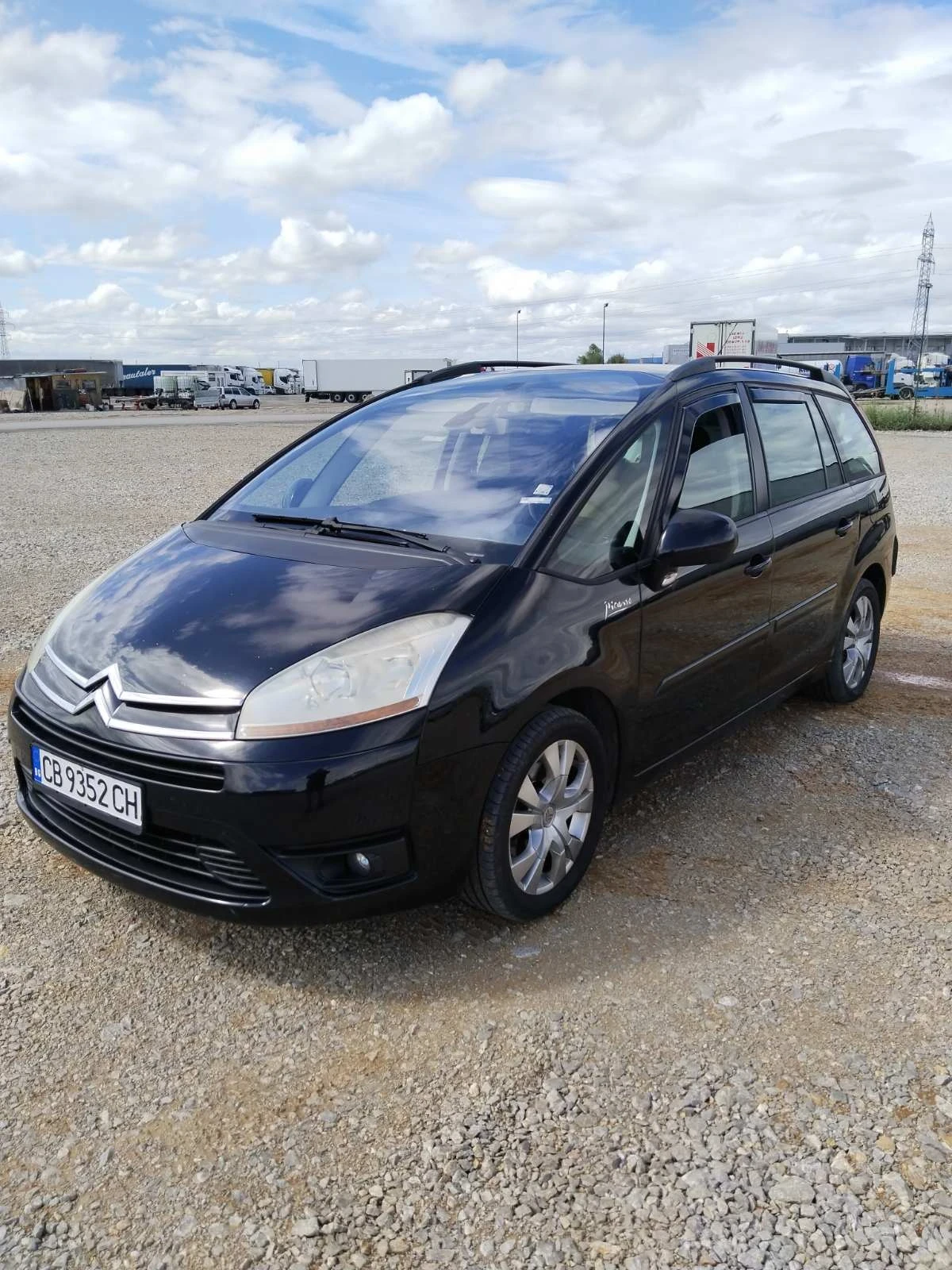 Citroen C4 Picasso 2.0 HDI - изображение 2