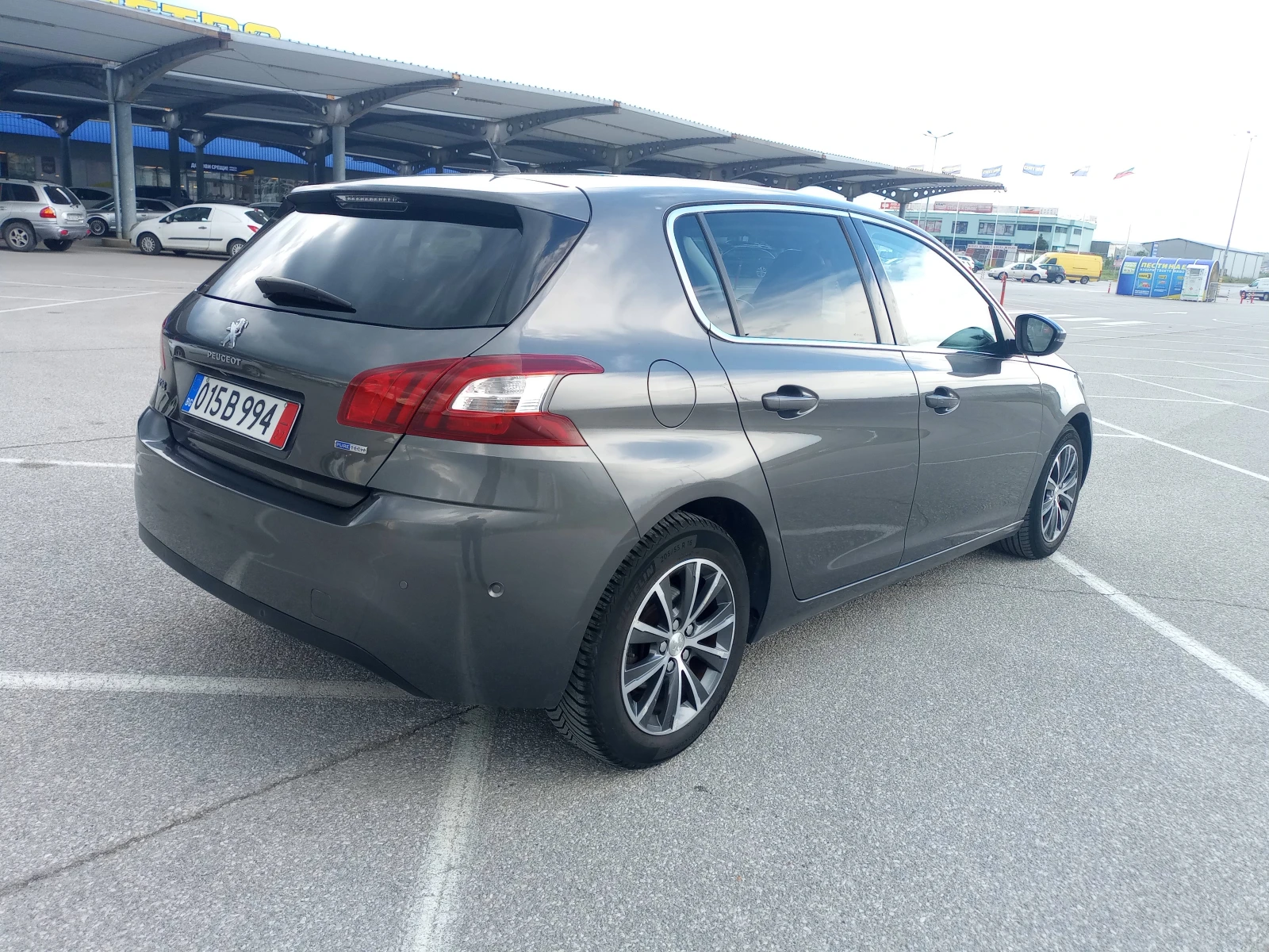 Peugeot 308 1.2 e-THP* PANORAMA* CAMERA* LED* NAVI* Keyless - изображение 2