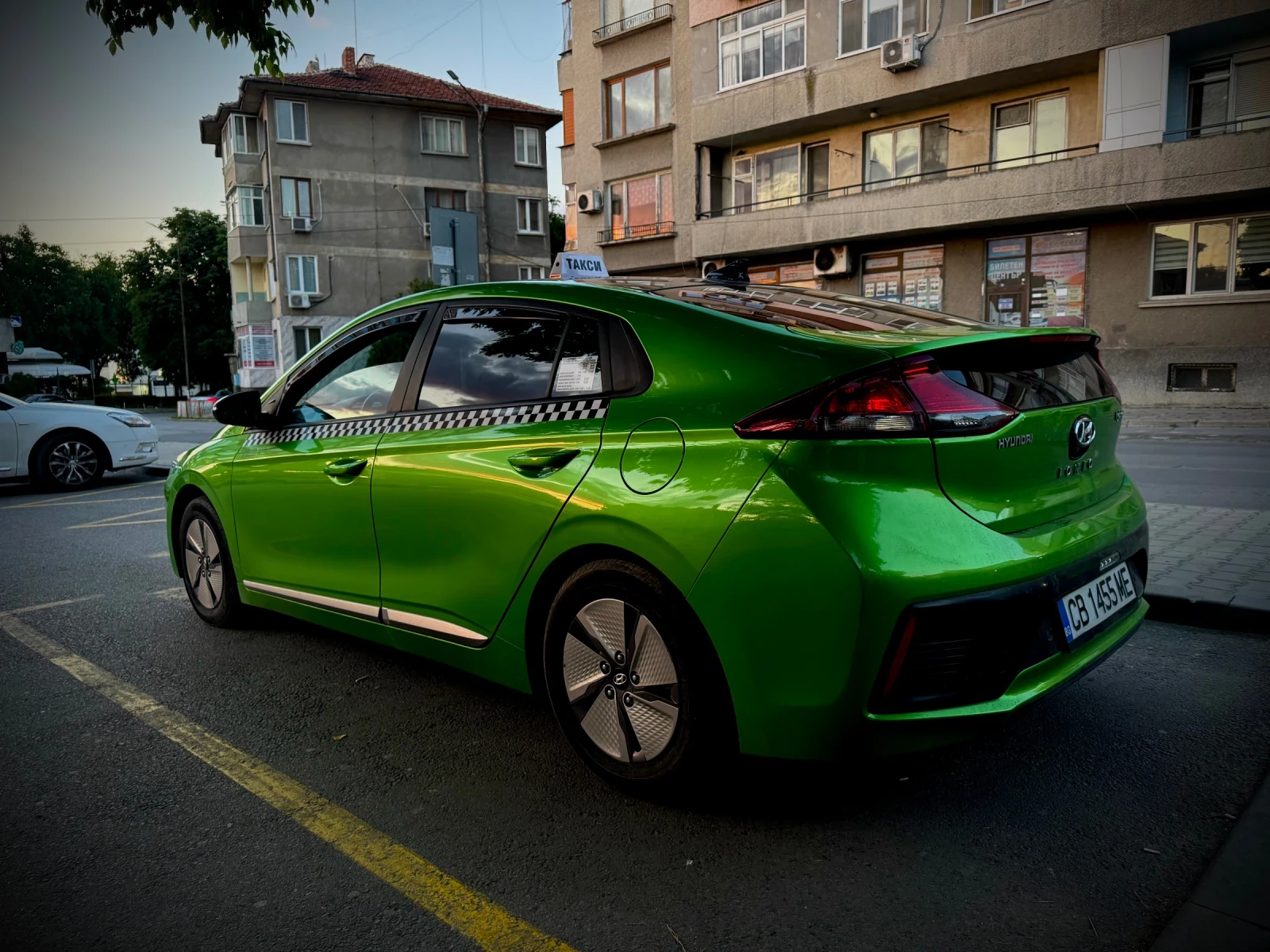 Hyundai Ioniq  - изображение 3