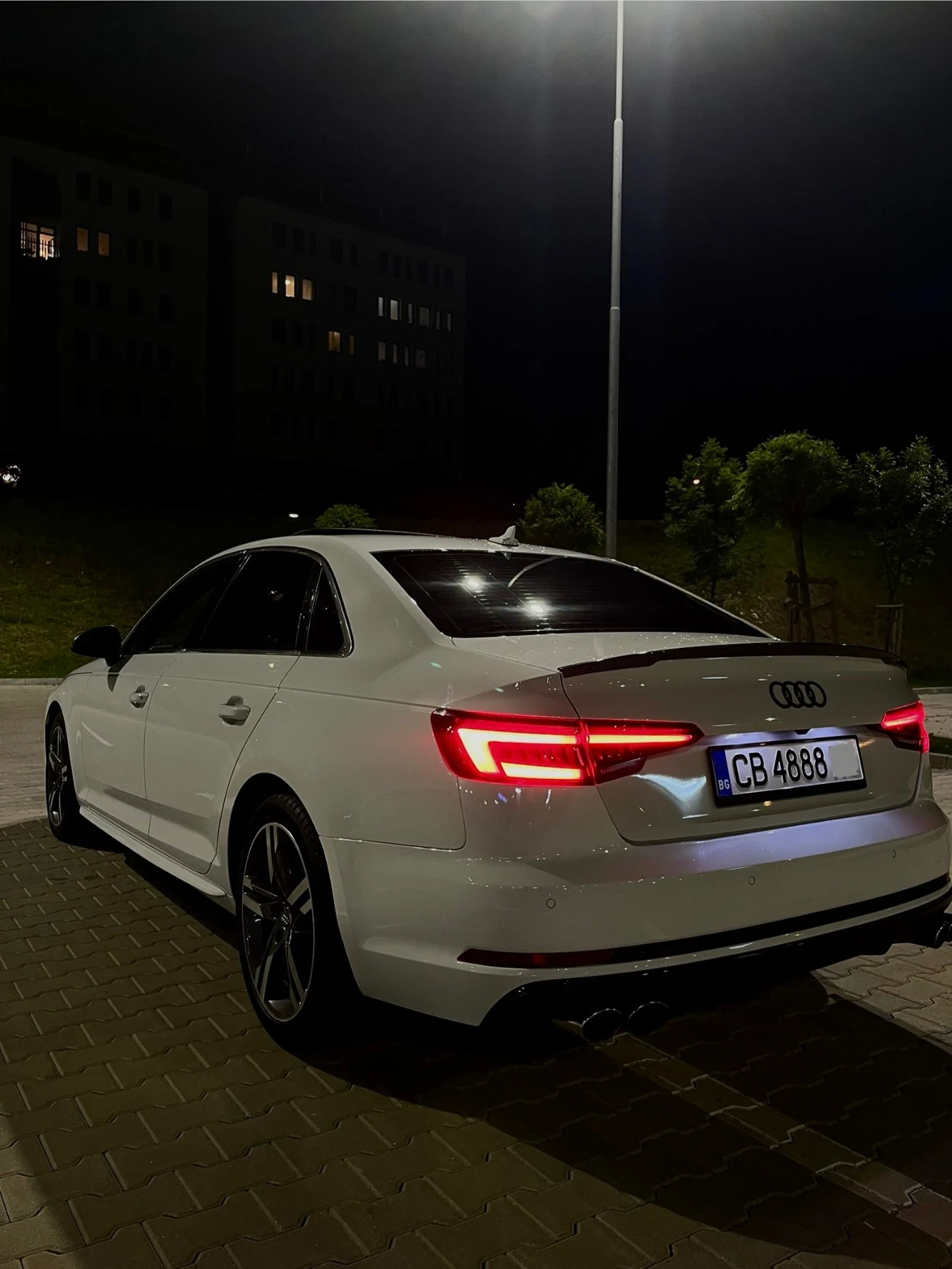 Audi A4  - изображение 6