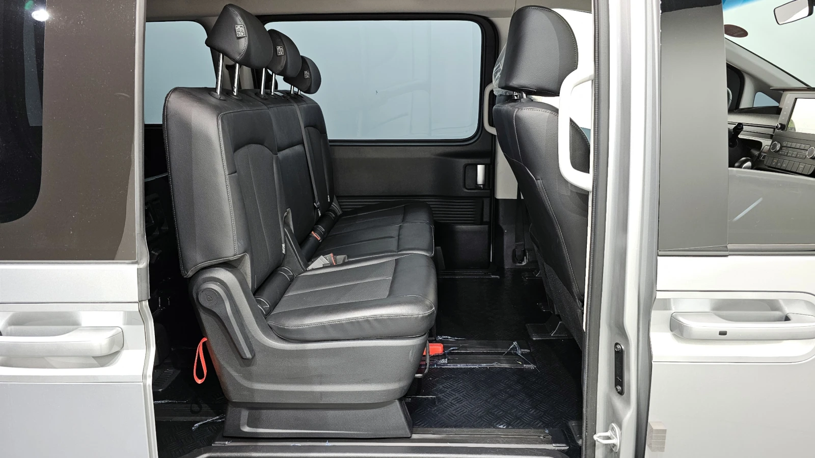 Hyundai Staria L3.5 Tourer 9seater autogeorge.com - изображение 10