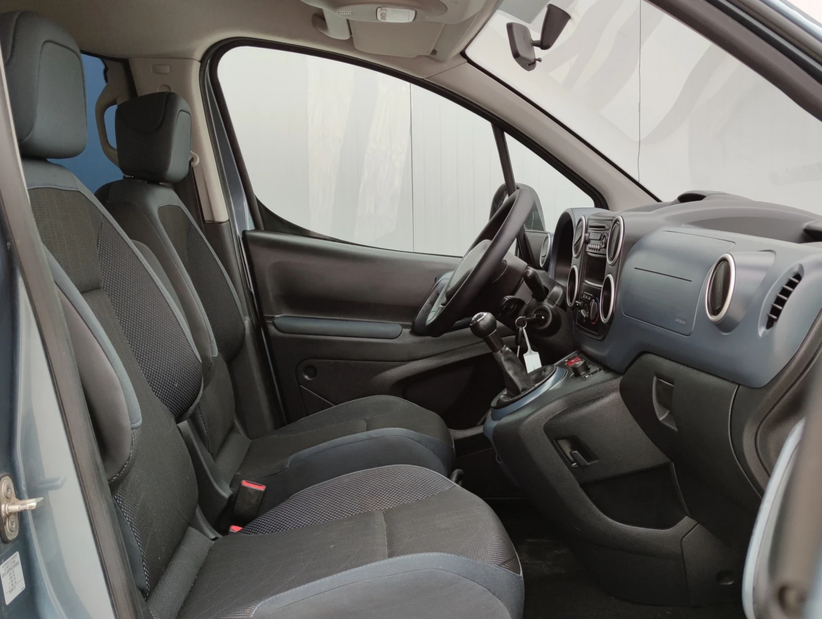 Peugeot Partner 1.6HDI* 92�.�* 2012�.*  | Mobile.bg � ����������� 10