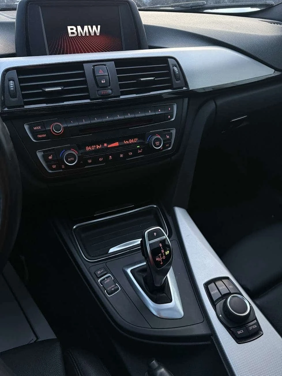 BMW 335 * xDrive * CARFAX * ���� �� �� | Mobile.bg � ����������� 10