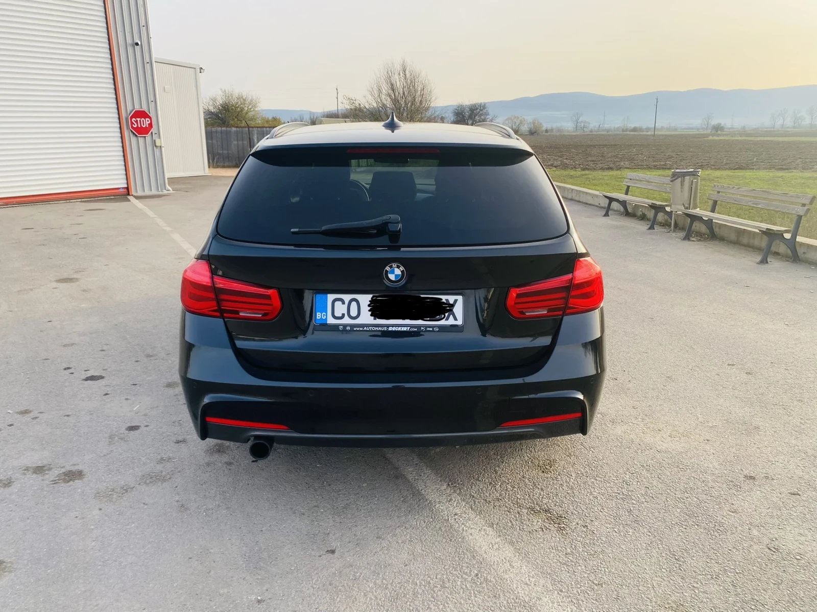 BMW 318 I, снимка 3 - Автомобили и джипове - 53936819