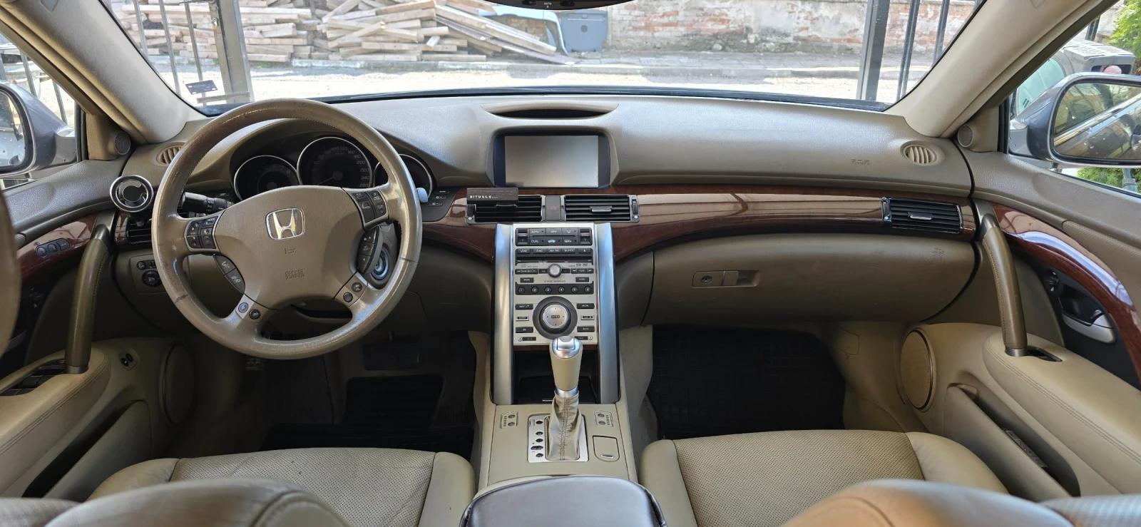 Honda Legend 3.5 SH-AWD, снимка 7 - Автомобили и джипове - 53939408