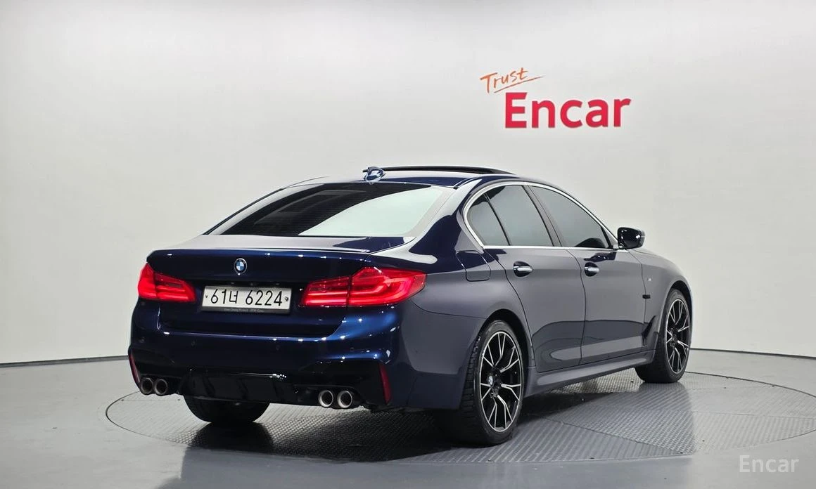 BMW 530 * xDrive* M-Sport* FULL* КРАЙНА ЦЕНА* , снимка 2 - Автомобили и джипове - 54092029