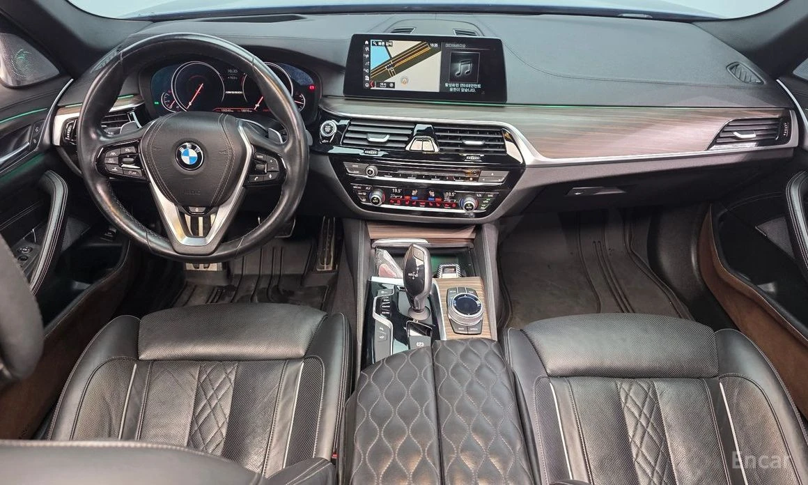 BMW 530 * xDrive* M-Sport* FULL* КРАЙНА ЦЕНА* , снимка 7 - Автомобили и джипове - 54092029