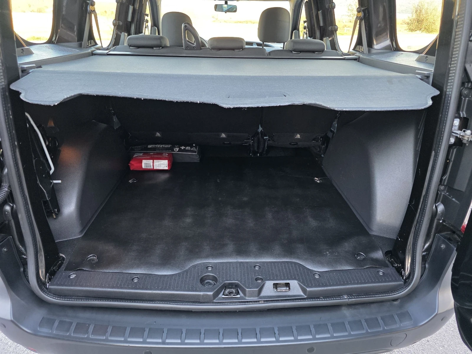 Dacia Dokker 1.6i 102k.s. Euro 6, снимка 14 - Автомобили и джипове - 54128637