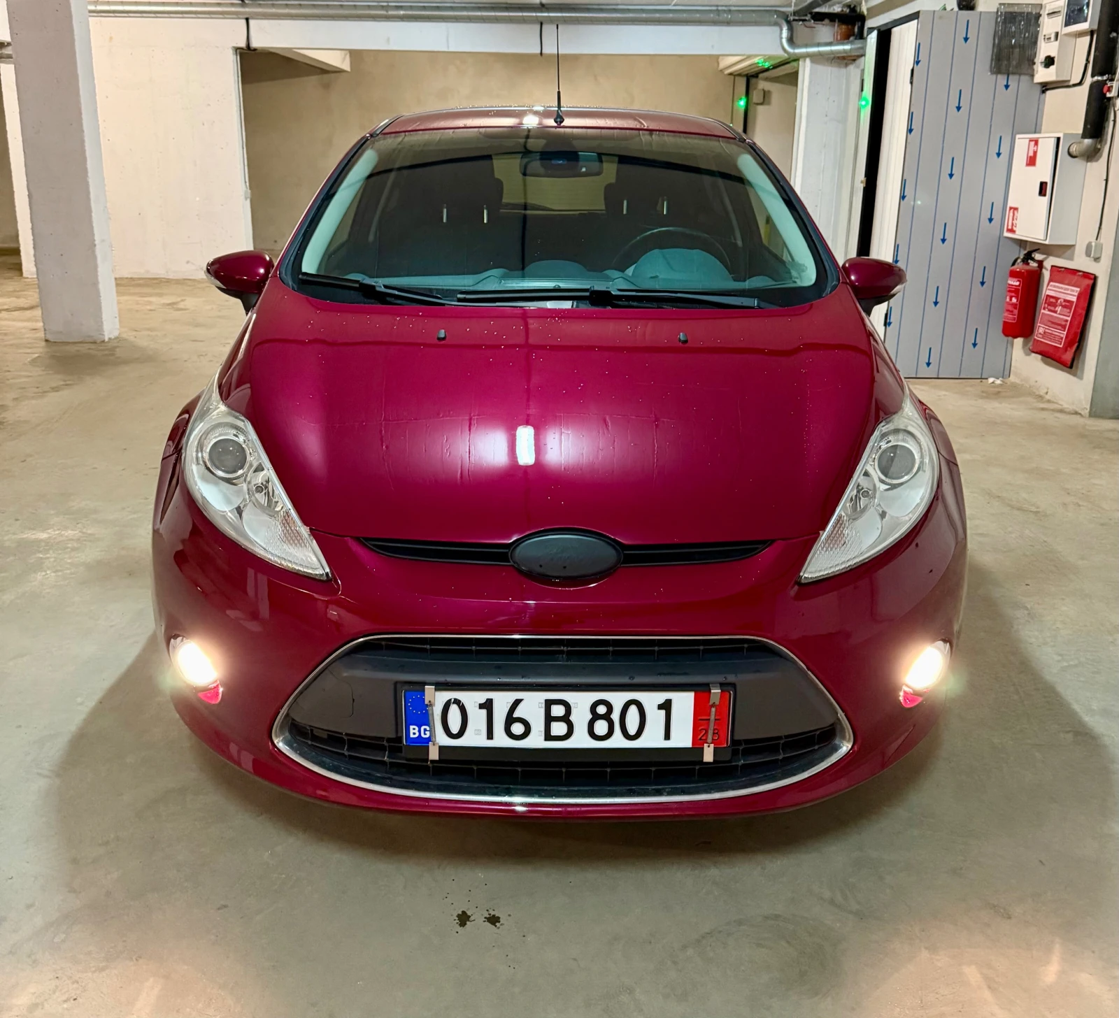 Ford Fiesta 1.4   97 к.с.   Газ/Бензин , снимка 2 - Автомобили и джипове - 54636996
