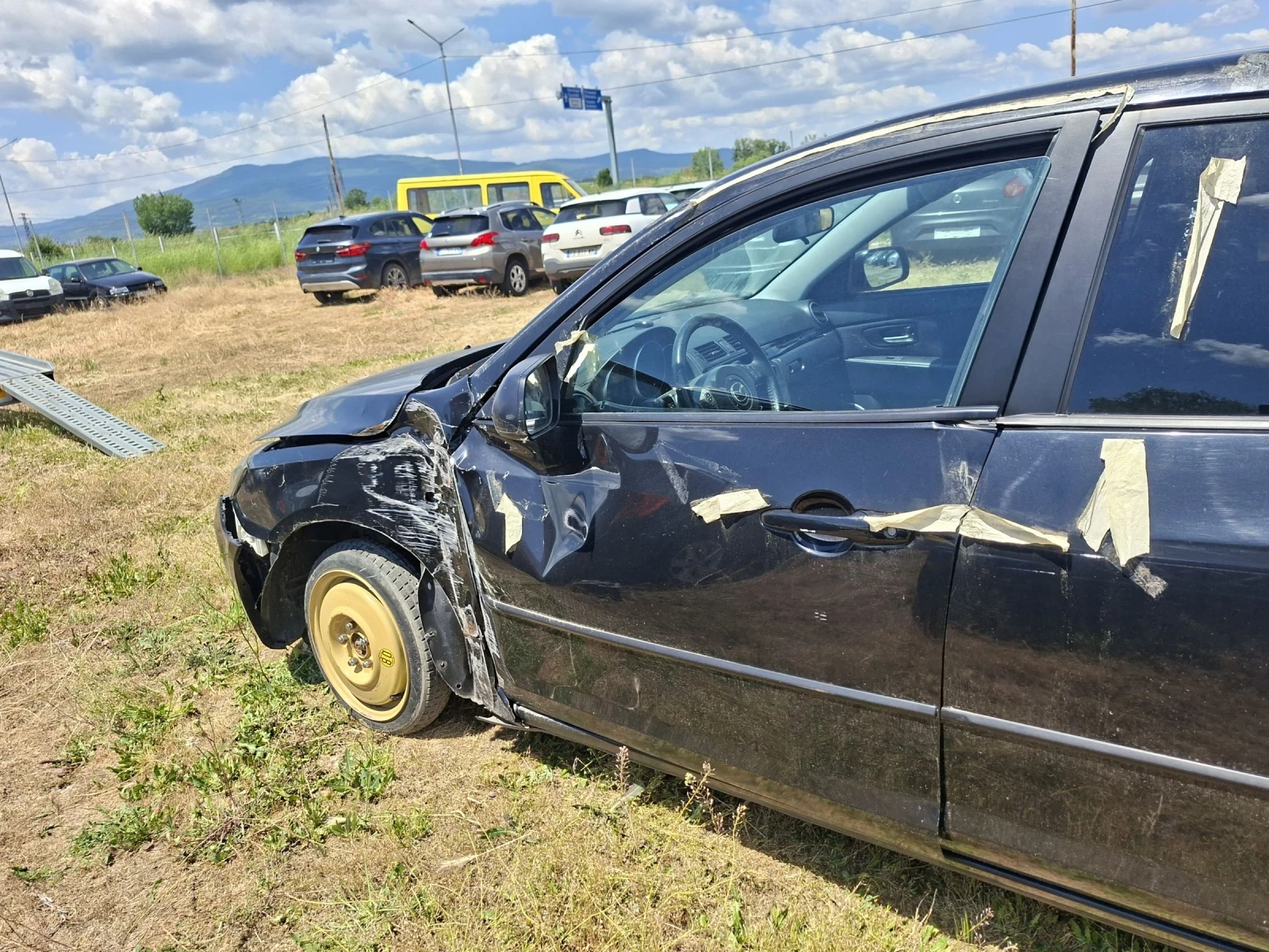 Mazda 3 1.6 hdi, снимка 3 - Автомобили и джипове - 54682531