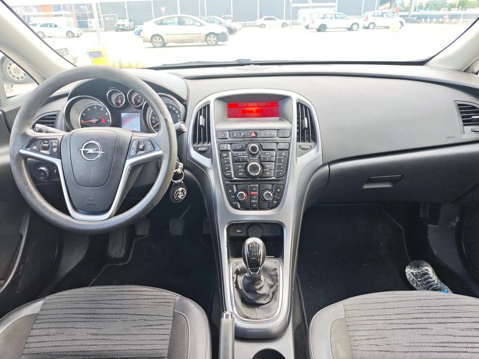 Opel Astra 1.4, снимка 6 - Автомобили и джипове - 54980212